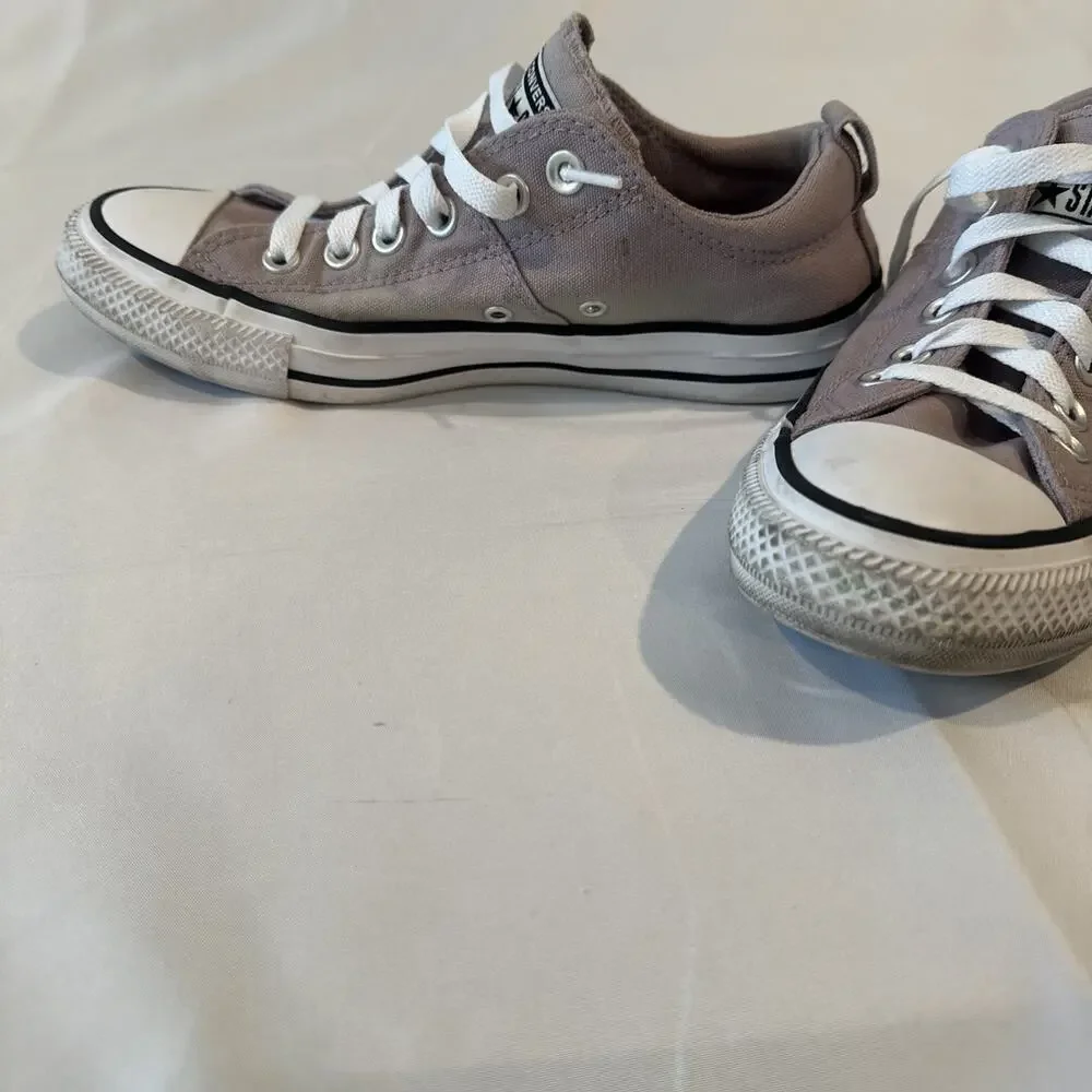 Converse Chuck Taylor All Star Unisex kids Size 7 / Gray